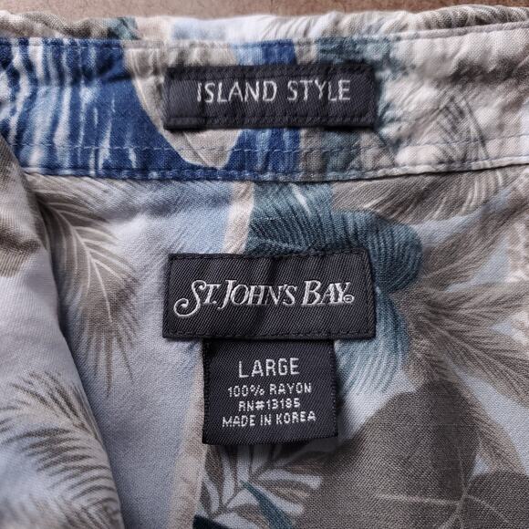 St John's Bay Island Style Shirt Mens L Tropical Hawaiian Short Sleeve Vacation - Picture 4 of 9